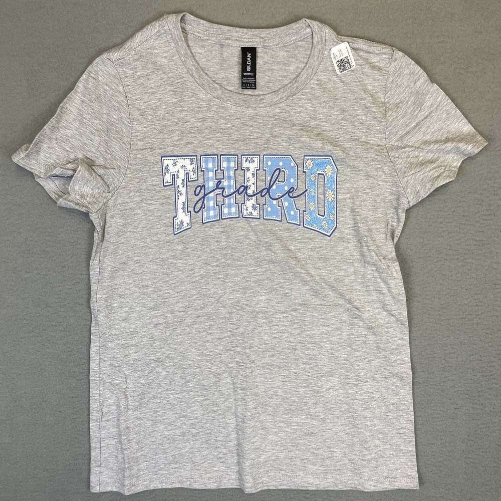 Gildan T-Shirt Women S Gray Third Grade Teacher Floral Gingham Graphic Tee